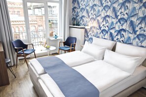 Double Room | Iron/ironing board, cribs/infant beds, free WiFi - Fritz im Pyjama (Hamburg)