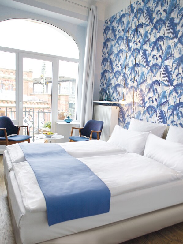 Double Room | Iron/ironing board, cribs/infant beds, free WiFi