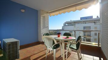 Standard Apartment, 2 Bedrooms | Terrace/patio