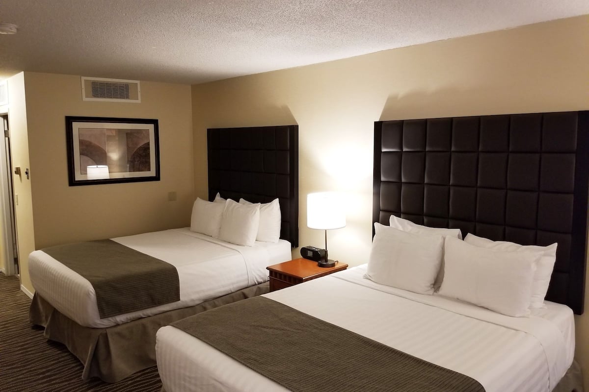 Premium bedding, pillow-top beds, in-room safe, desk