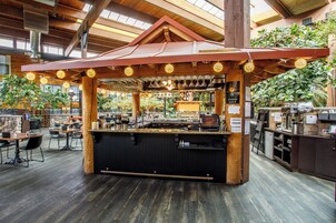 Café da manhã, almoço e jantar