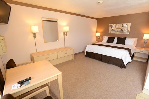 Memory-foam beds, desk, free WiFi