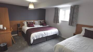 Classic Suite, Ensuite (Room 15-4th Floor)