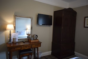 Chambre Standard double, salle de bain attenante (Large R 2)