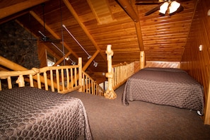 Ferienhütte, 4 Schlafzimmer | Schreibtisch, kostenloses WLAN, Bettwäsche