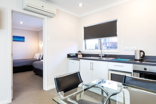 Apartment, 2 Bedrooms | Private kitchenette | Fridge, microwave, coffee/tea maker, electric kettle
