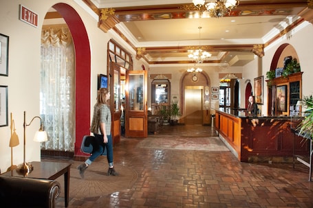 Lobby. Hotel Monte Vista
