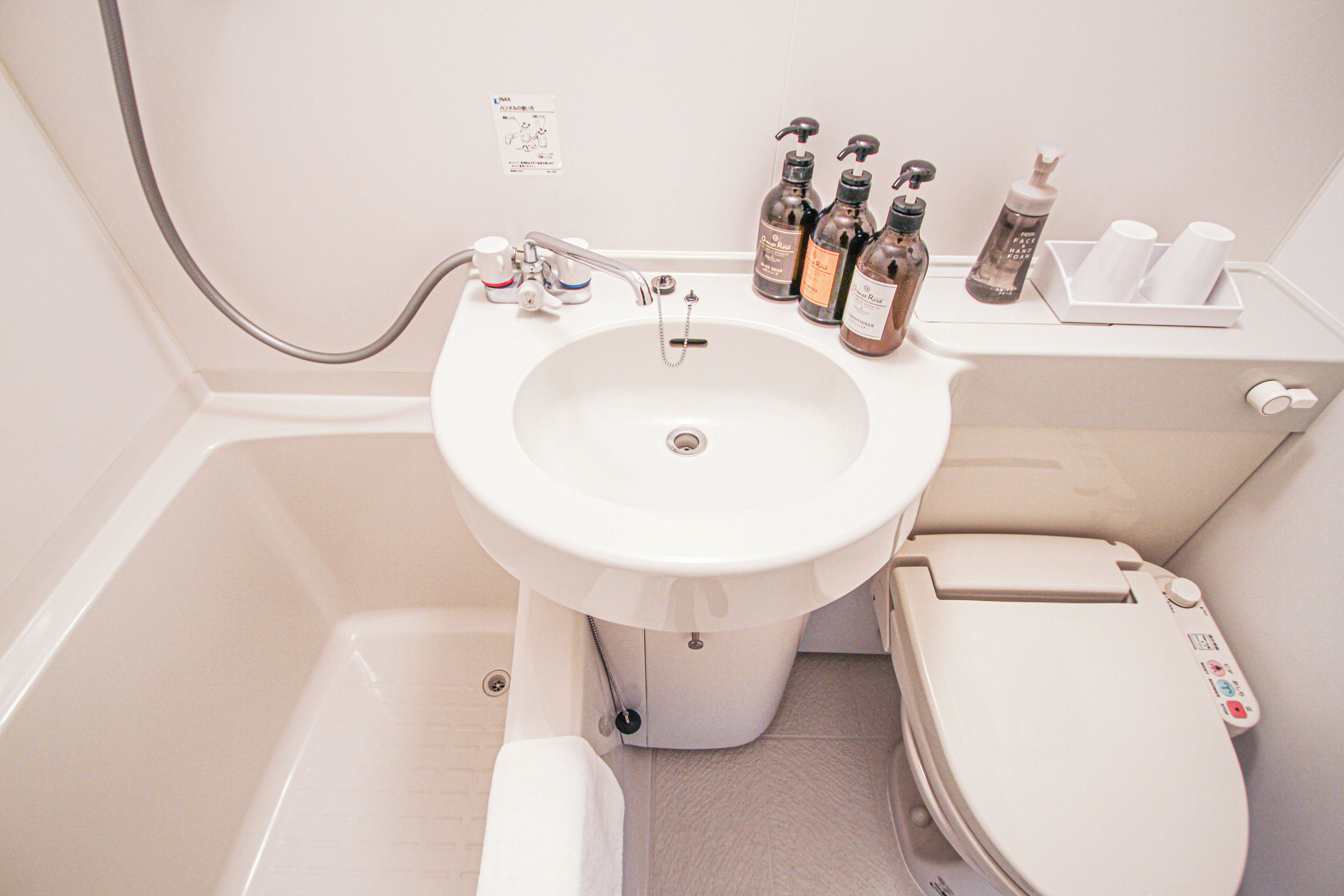 combined shower/bathtub, free toiletries, hair dryer, bathrobes