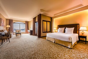 Junior Suite, 1 King Bed | Premium bedding, memory foam beds, minibar, in-room safe - Pullman Resort Al Marjan Island (Ras Al Khaimah)