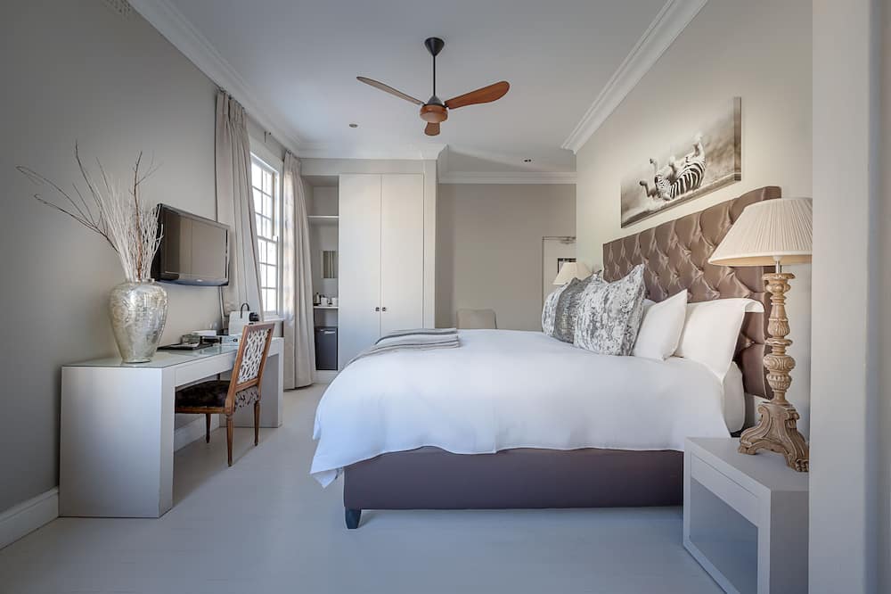 Long Street Boutique Hotel