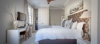 Long Street Boutique Hotel