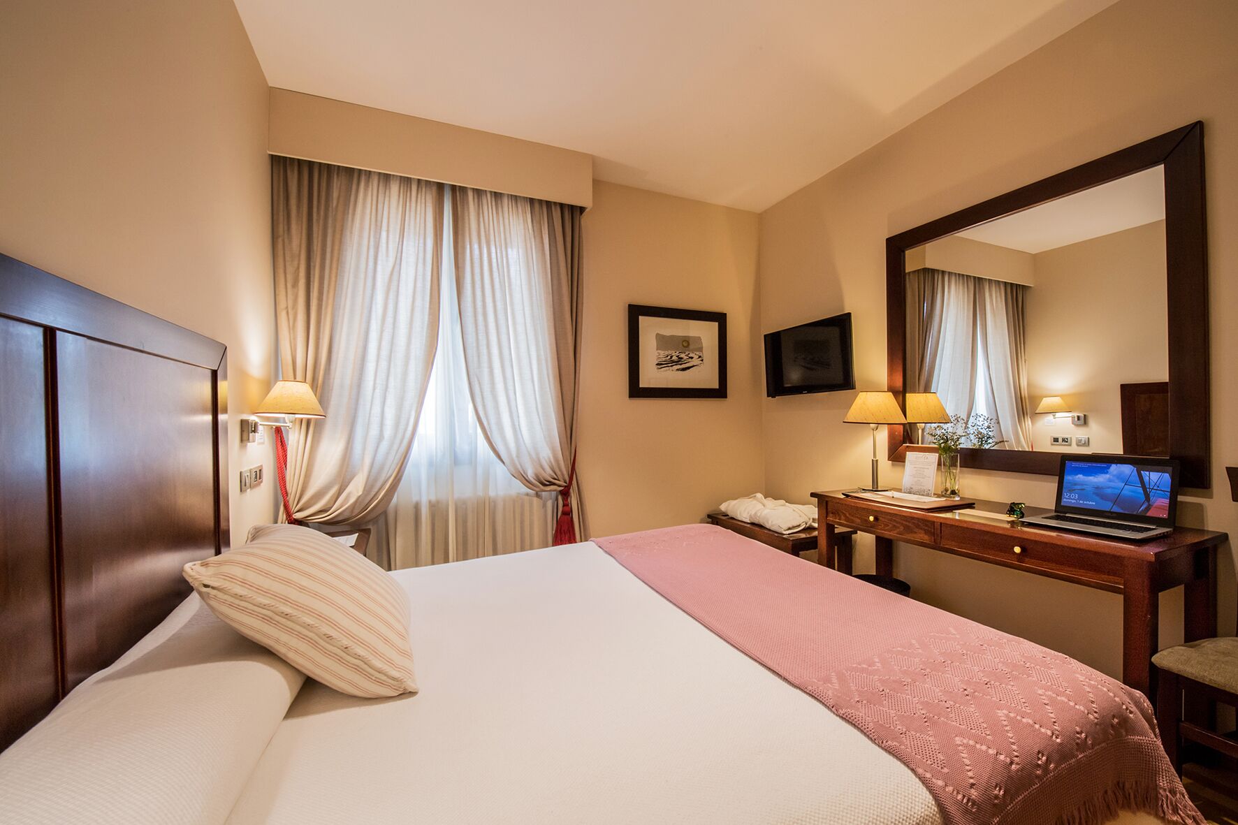 double room | bathroom | hair dryer, dressing gowns, bidet, towels