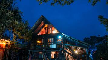 Family Apartment, 3 Bedrooms, Garden View, Ground Floor | Front of property – evening/night