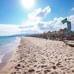 Spiaggia privata, teli da spiaggia, immersioni subacquee, sci nautico