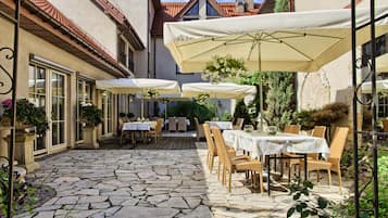 Frühstück, Mittagessen, Abendessen, polnische Küche, Speisen im Freien