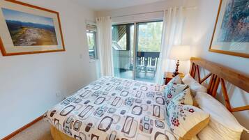 Condo #16 | 2 bedrooms, individually decorated, individually furnished, free WiFi
