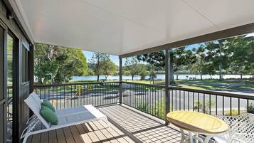 Tiny Home - Sleeps 2 - Dog Friendly | Balcony view