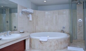 Suite (Homann) | Salle de bain