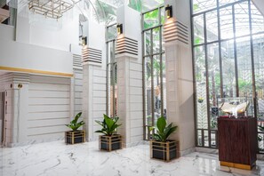 Lobby - Hotel Savoy Homann (Bandung)