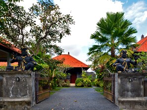 Property grounds - Wahyu Dewata (Gianyar)