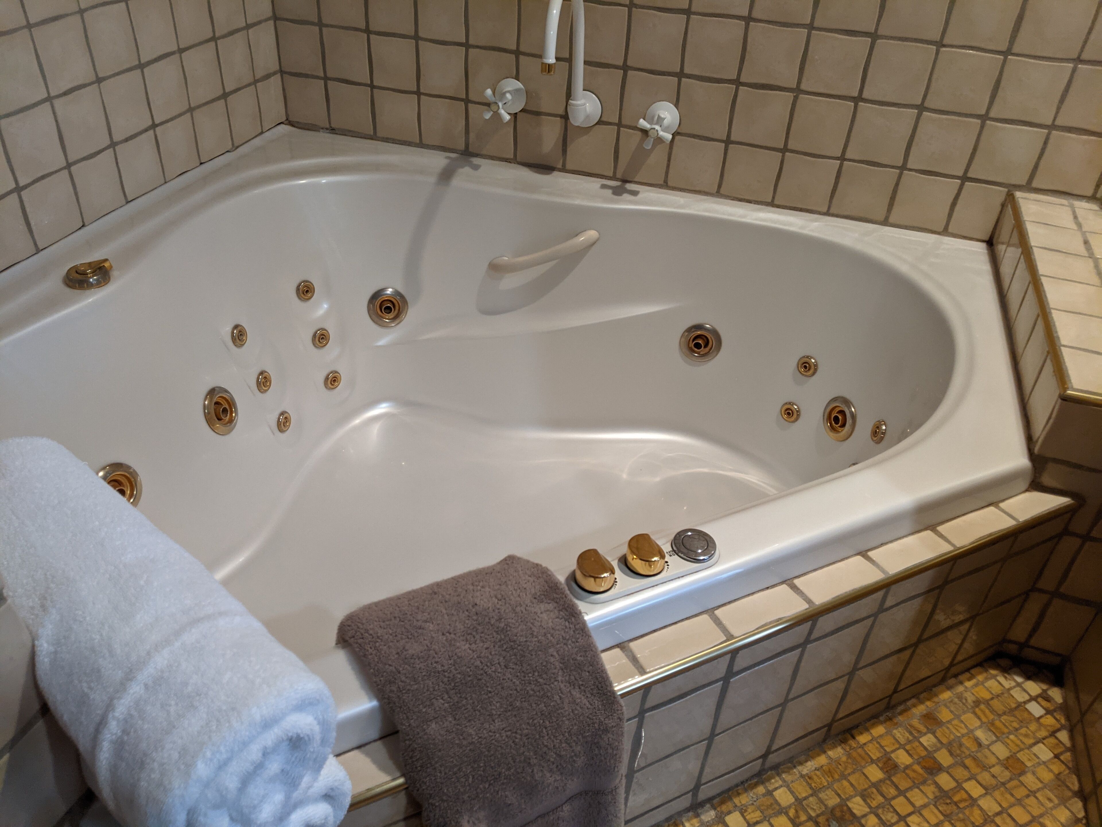 Photo - Ettalong Beach Tourist Resort