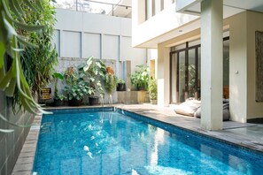Piscine extérieure