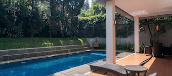 Harmony Hilltop City View 4BR Villa With Pool