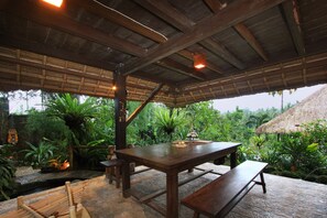 Interior entrance - Graha Moding (Ubud)