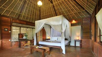 Wood House Room | Minibar, in-room safe, rollaway beds, free WiFi