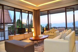 4 Bedrooms Villa with Private Pool | Living area | 40-inch plasma TV with satellite channels, TV, DVD player