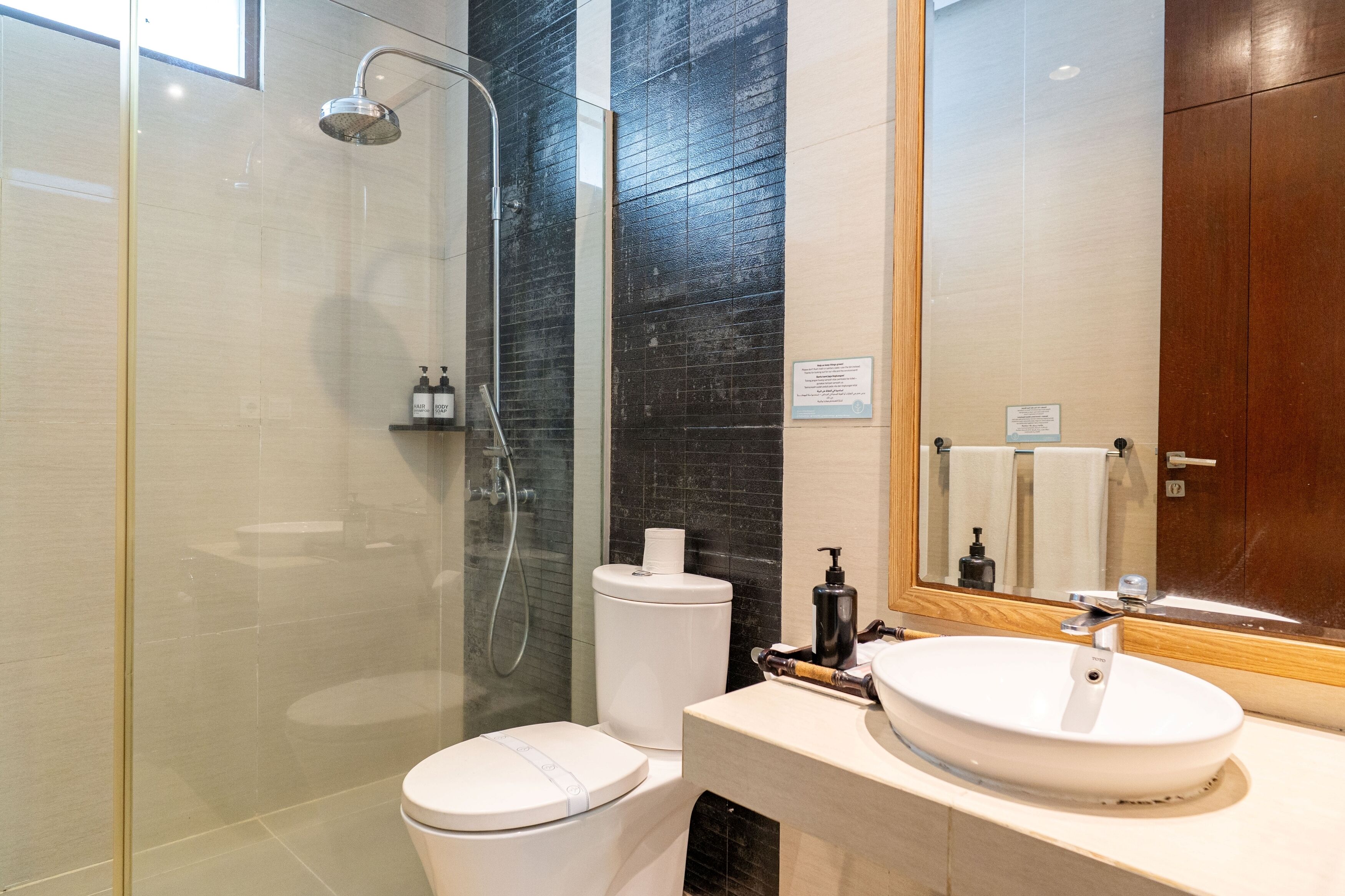 4 Bedrooms Villa with Private Pool | Bathroom | Shower, free toiletries, hair dryer, slippers
