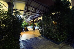 Property entrance - Grand Sihanoukville Hotel (Sihanoukville)