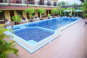 View from room - Grand Sihanoukville Hotel (Sihanoukville)