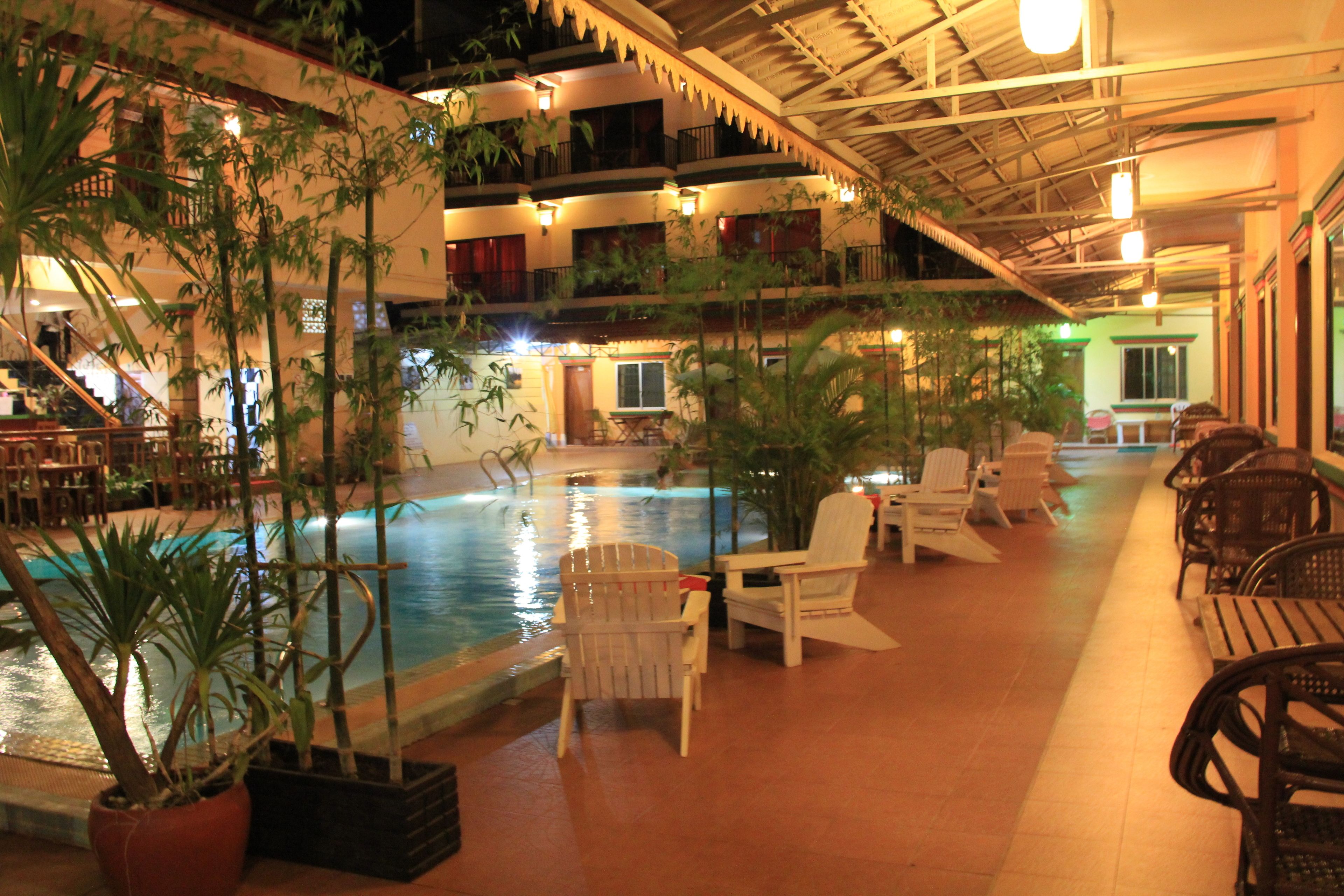 Piscine extérieure