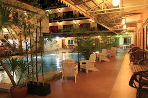 Outdoor pool - Grand Sihanoukville Hotel (Sihanoukville)