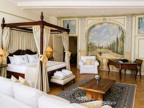 Suite - Hotel le Dixseptième (Brussels)