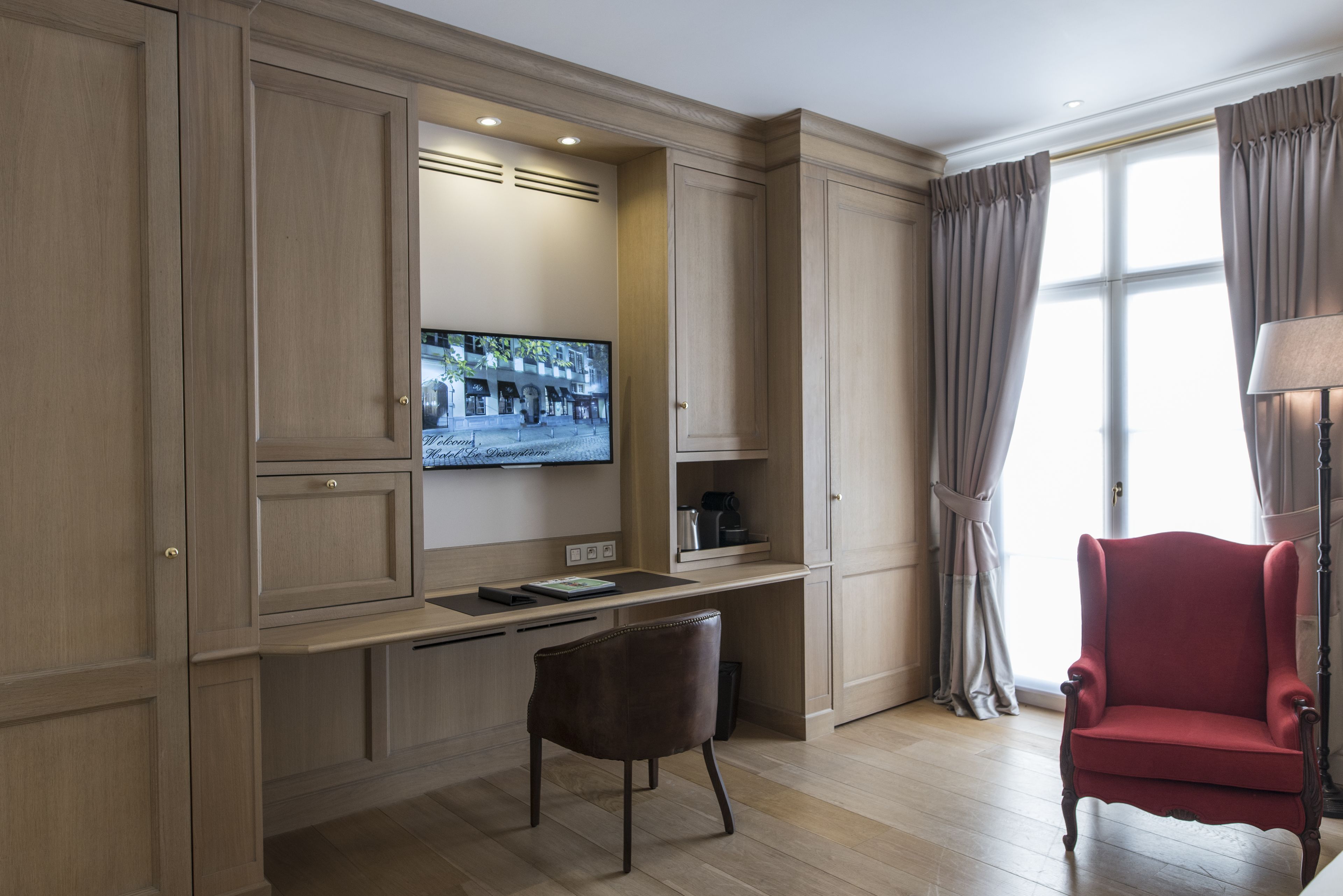 standard double room (garden) | 1 bedroom, minibar, in-room safe, individually decorated