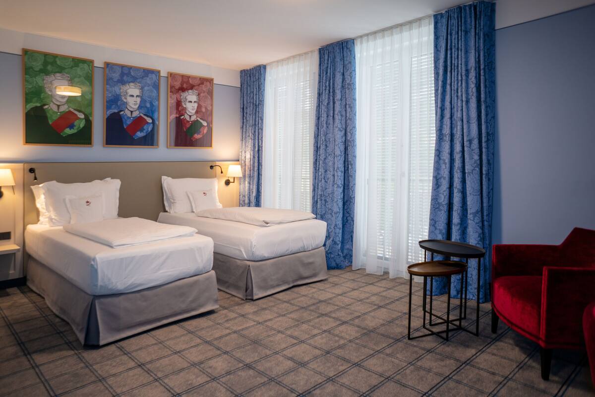 deluxe double room | hypo-allergenic bedding, minibar, in-room safe, individually decorated