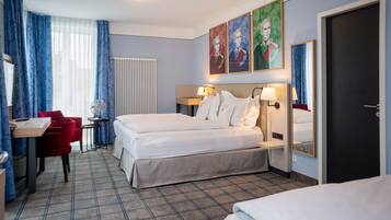 Deluxe Double Room | 1 bedroom, hypo-allergenic bedding, minibar, in-room safe