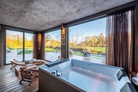 Body treatments, facials. Hotel La Casa del Mulino