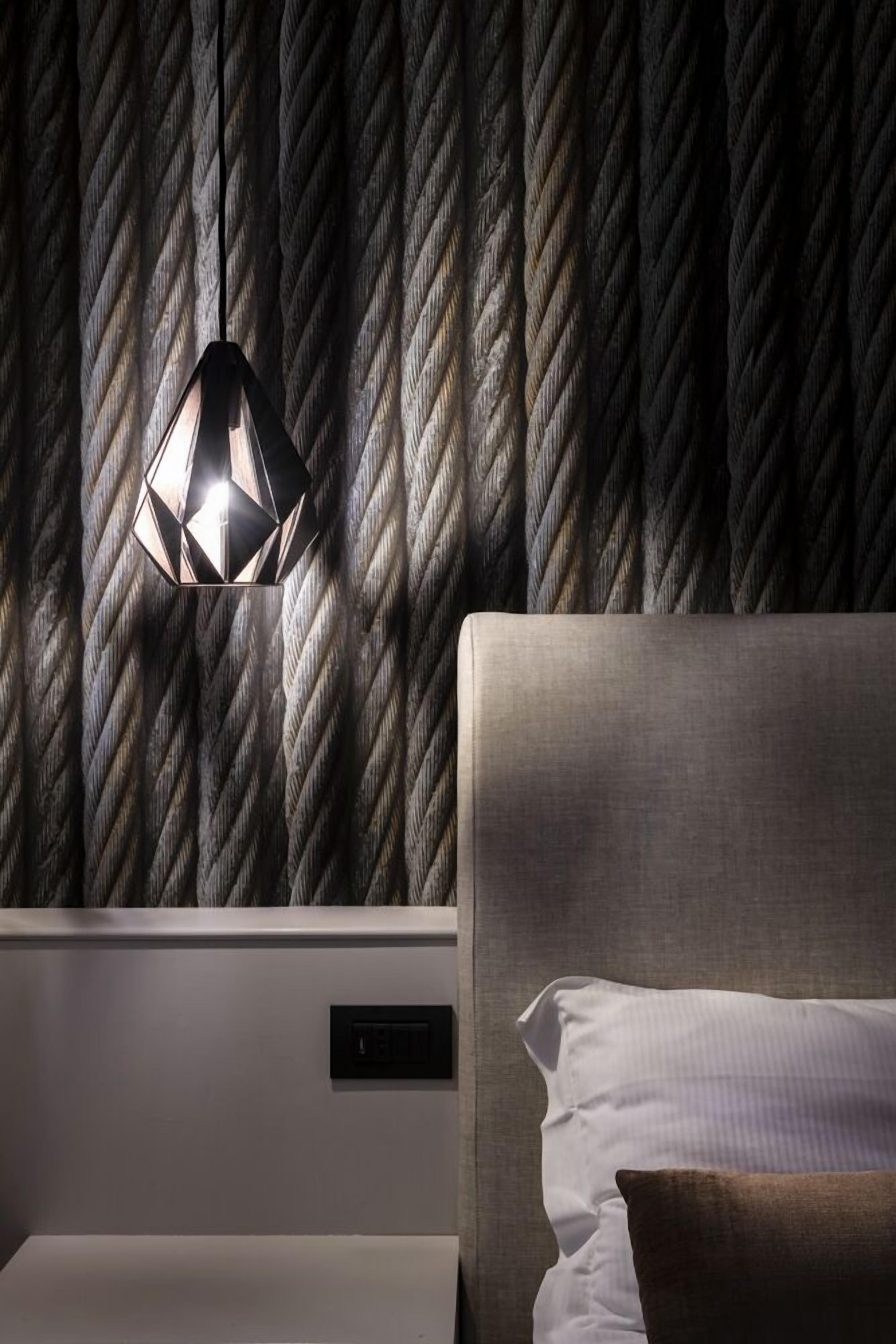 double or twin room | 1 bedroom, minibar, in-room safe, desk