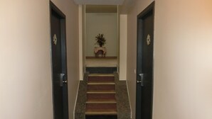 Hallway - Hotel Bentley (Brussels)