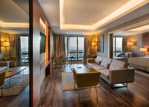 Executive Suite with Prince's Islands View - Lounge Access | Ausblick vom Zimmer
