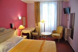 Fer et planche à repasser, lits bébé (en supplément), Wi-Fi gratuit