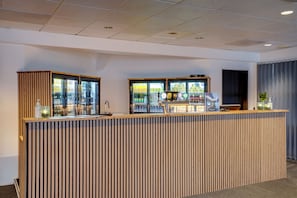 Sports bar
