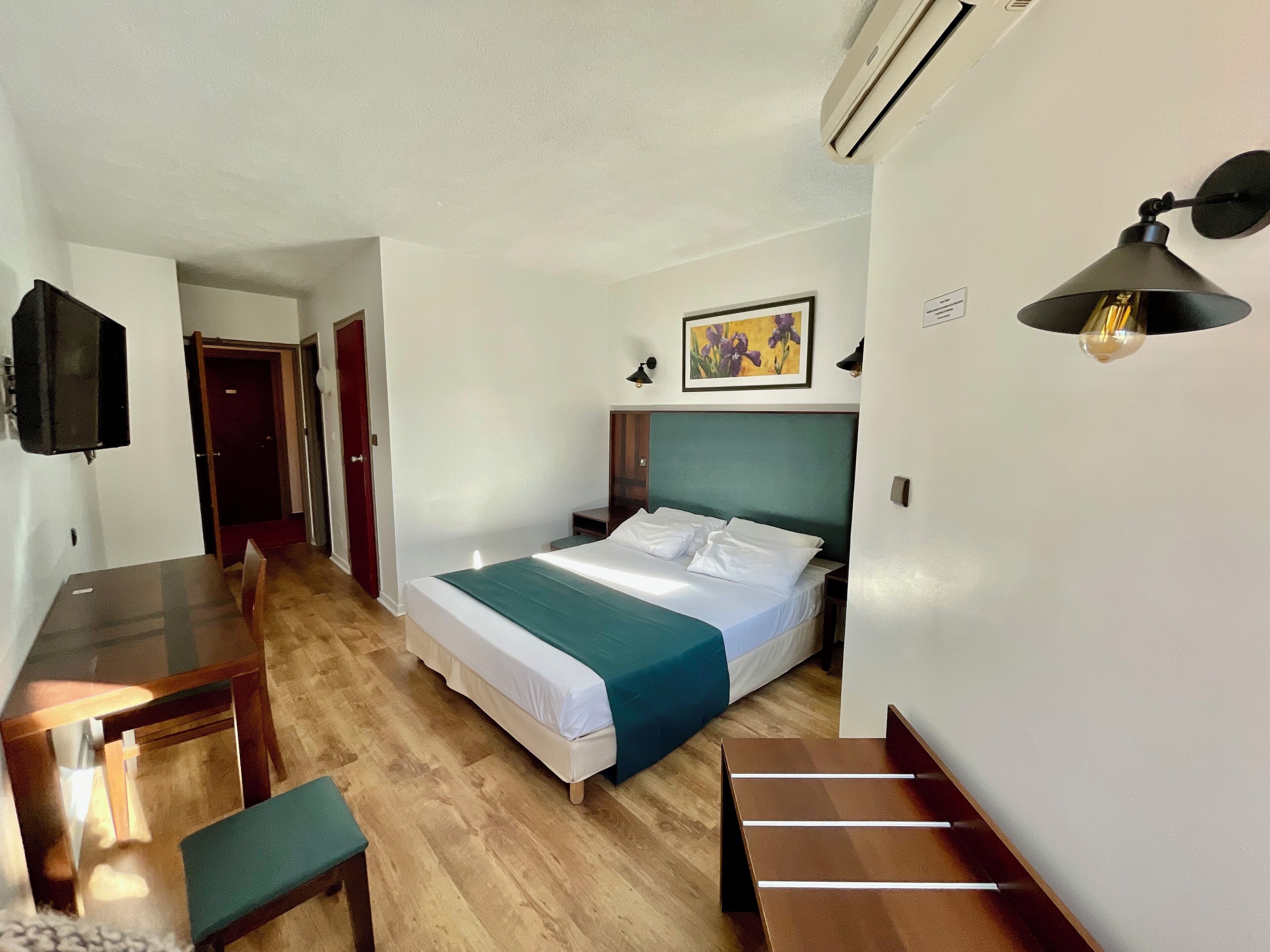 Superior Double Room, Pool View | Premium bedding, free WiFi, bed sheets