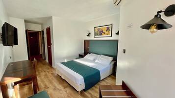 Superior Double Room, Pool View | Premium bedding, free WiFi, bed sheets