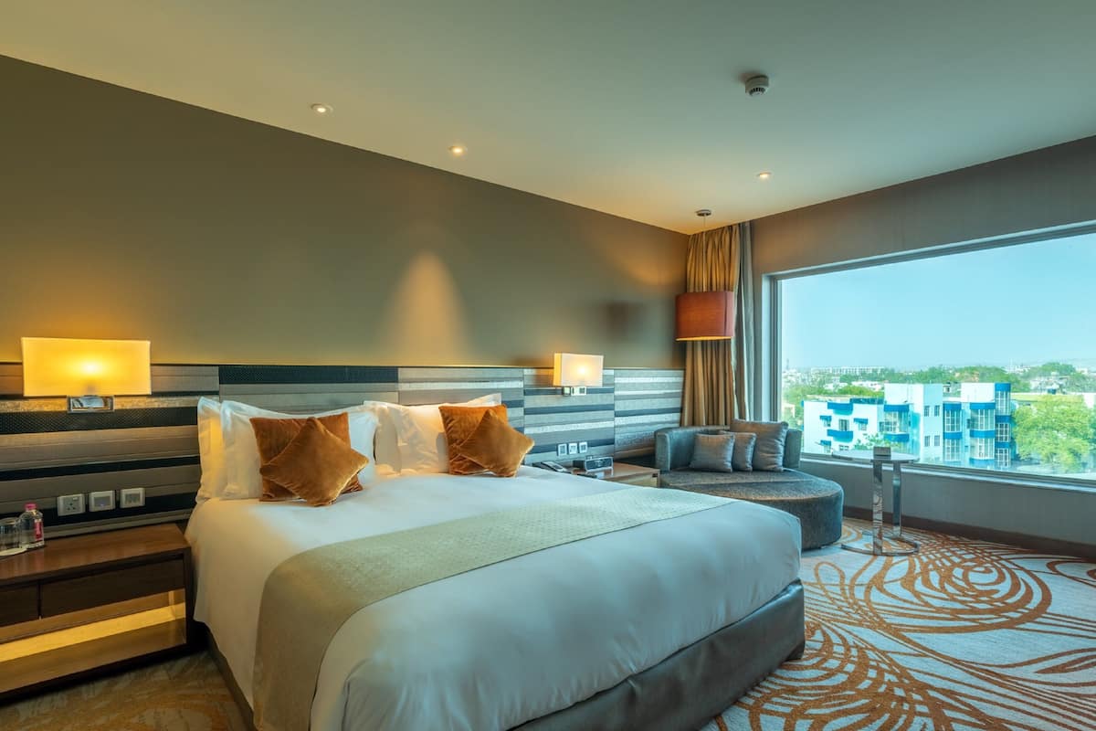 1 bedroom, minibar, in-room safe, individually decorated