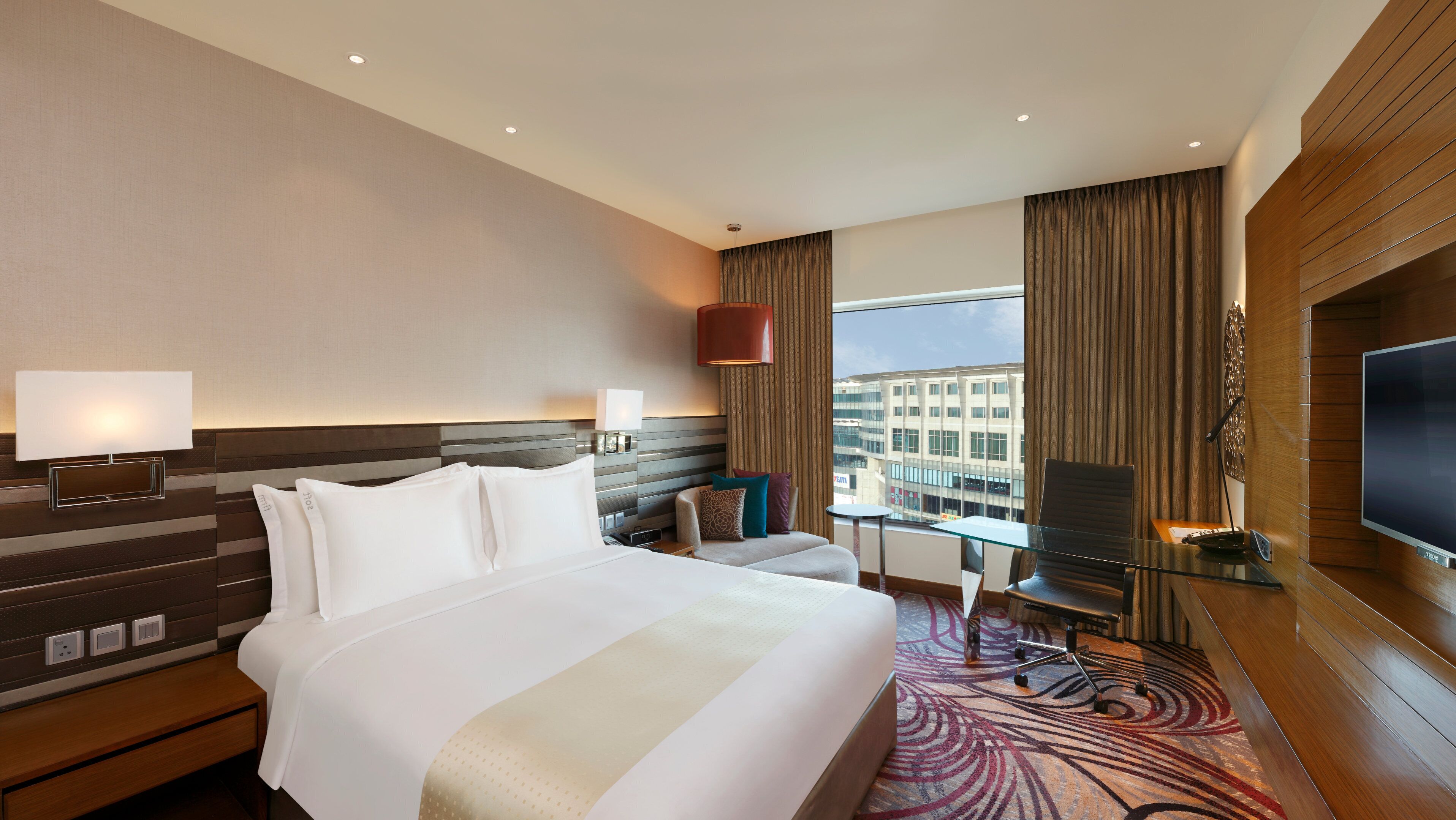 Minibar, in-room safe, desk, blackout drapes