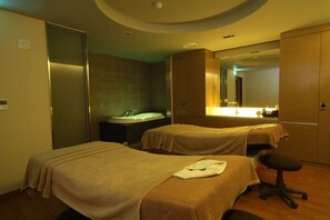 Salas de tratamiento para parejas, exfoliaciones corporales